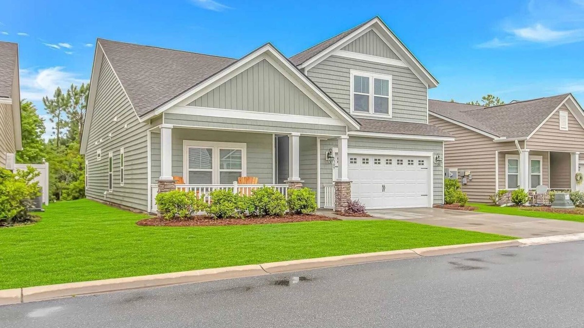 Red Hill House | Legends Resort Home | Golf + Family Stay