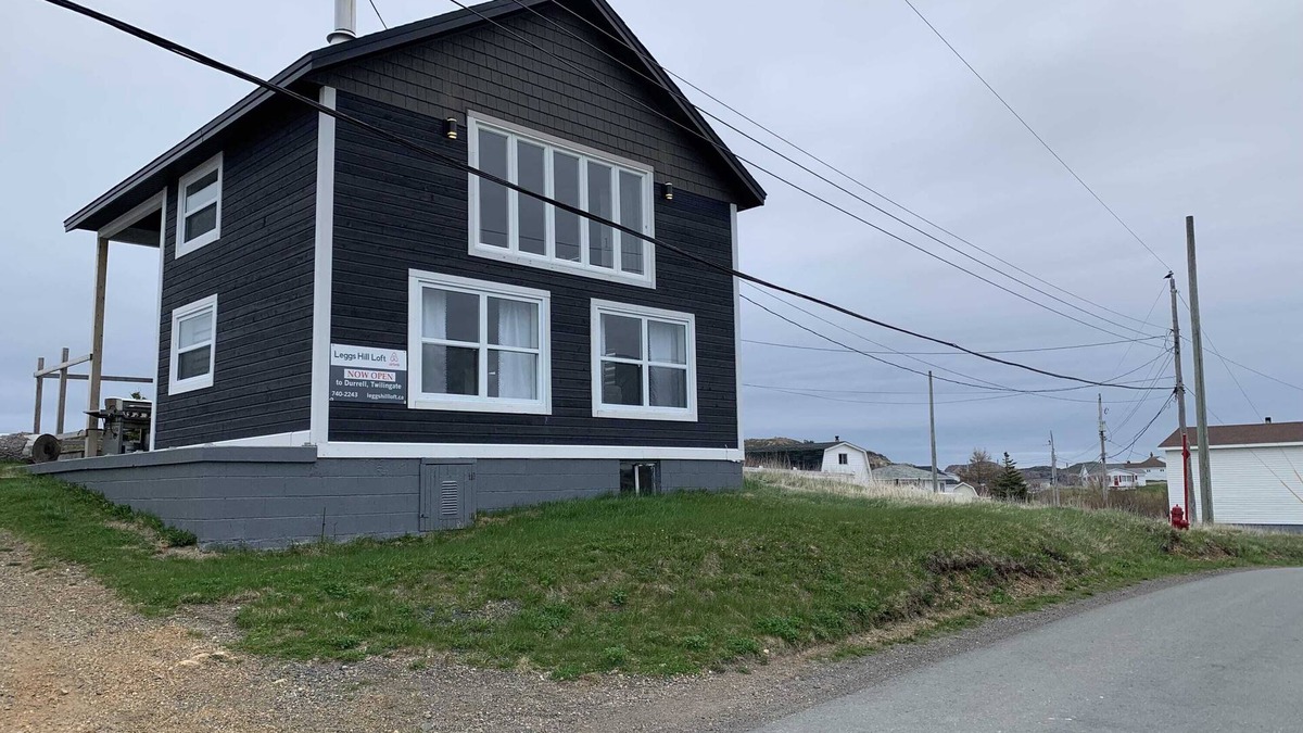 Twillingate House | Legges Hill Loft Summ