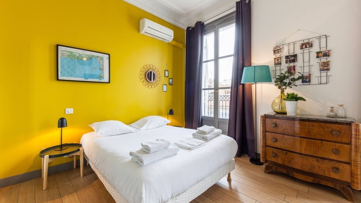 Opera Apartment | LEMON - LES COCONS - Studio Apartment, Sleeps 2