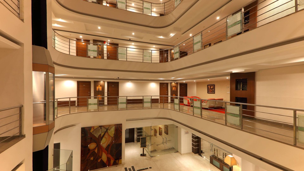 Baddi Hotel | Lemon Tree Hotel Baddi