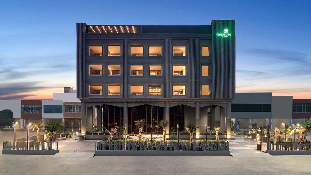 Hisar Hotel | Lemon Tree Hotel Hisar