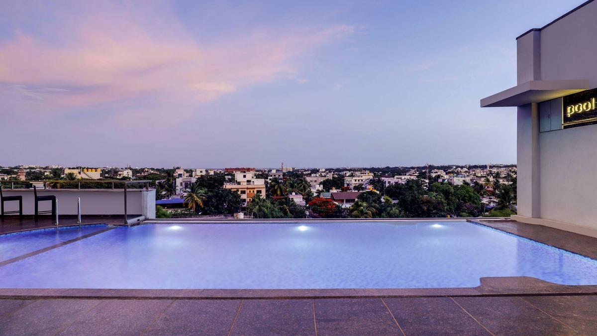 Hubli Hotel | Lemon Tree Hotel Hubli