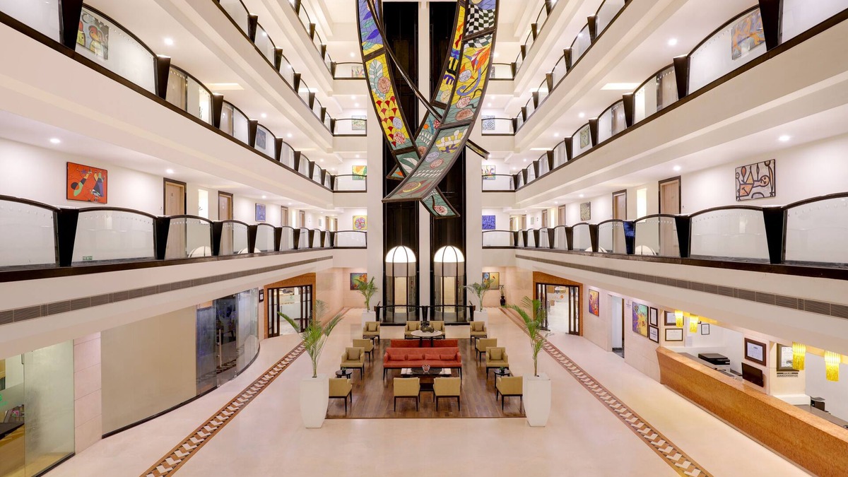 South Tukoganj Hotel | Lemon Tree Hotel, Indore