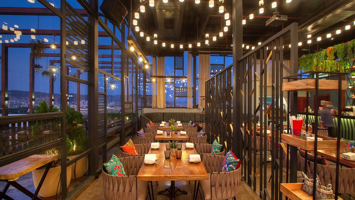 Bani Park Hotel | Lemon Tree Premier, Jaipur