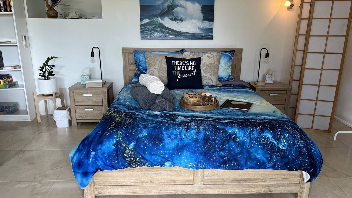 Lennox Head Apartment | Lennox Sea Breeze Suite - lovely weekend getaway for singles/couples