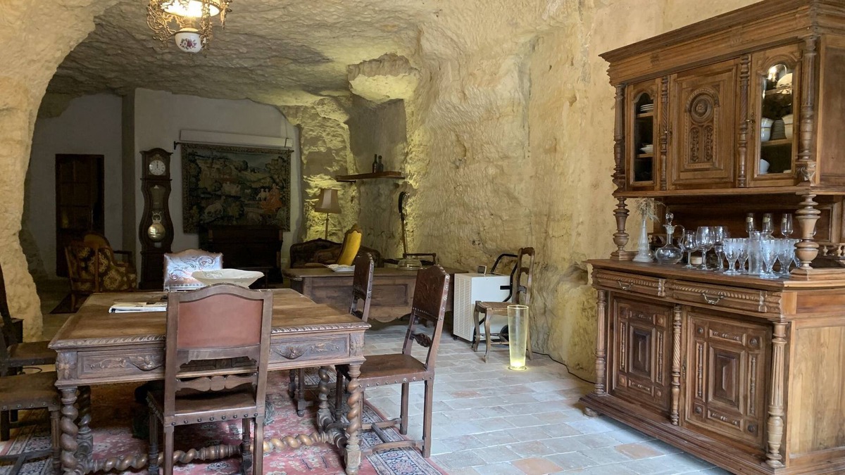 Lussault-sur-Loire House | Leonardo at our 'Clos Lussault' near Amboise in the Loire Valley