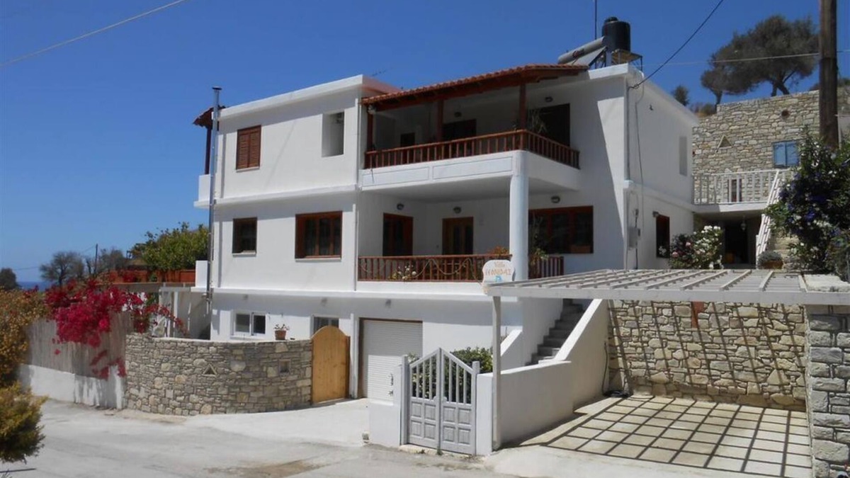 Pitsidia Villa | Leonidas Comfortable holiday residence