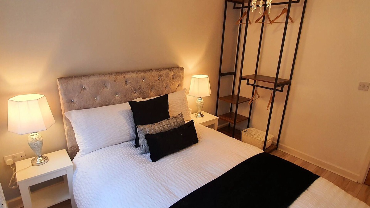Hemel Hempstead Apartment | Leopard's Pad