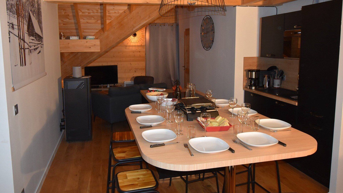 Vaujany Apartment | Les Ameythistes Apt B-8