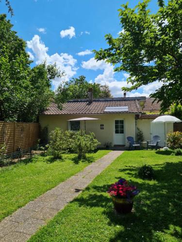 Saint-Medard-de-Mussidan Bed & Breakfast | Les cèdres bleus