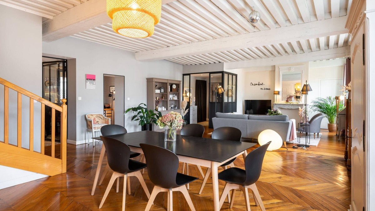Bellecour - Hotel Dieu Apartment | Les Célestins - Apartment with an amazing view