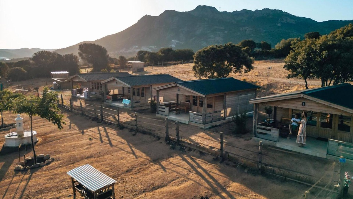 Occhiatana Bed & Breakfast | 'Les Chalets De Tesa' with Mountain View, Wi-Fi and Air Conditioning