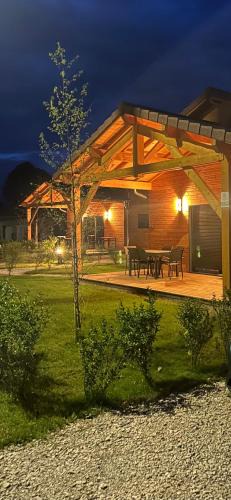 Montigny-sur-l'Ain Ski Chalet | Les Chalets près de Chalain