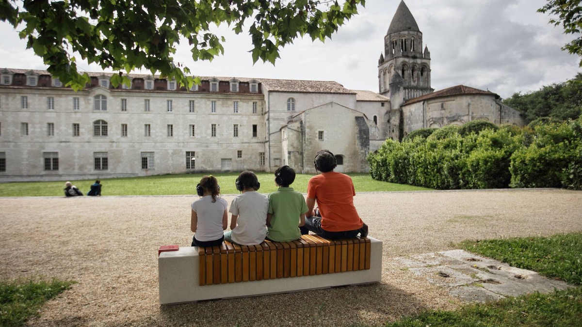 Saintes Hotel | Les Chambres de l'Abbaye