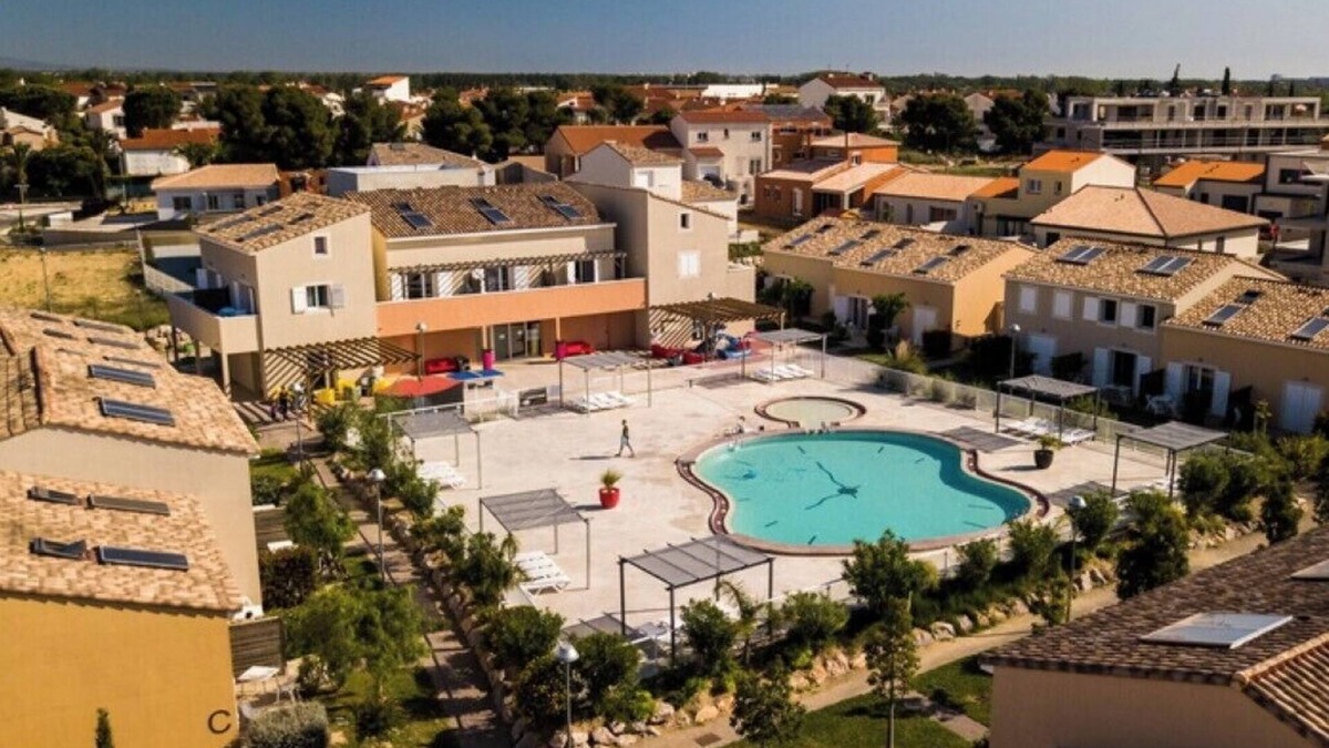 Latour-Bas-Elne Ski Chalet | Les Demeures Torrellanes M2P4