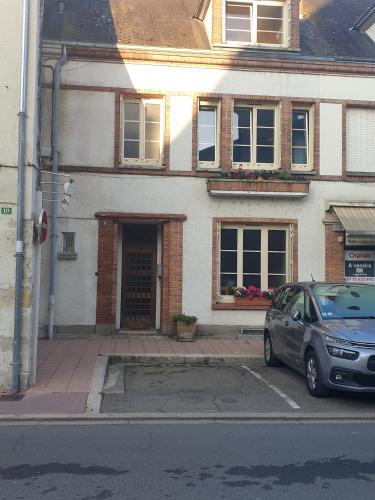 Sully-sur-Loire House | Les Géraniums Sullylois