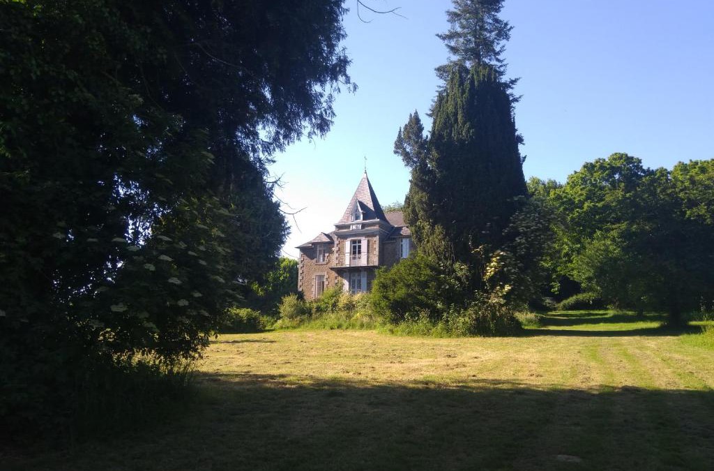 Parigne House | Les Gîtes du Château de Passillé