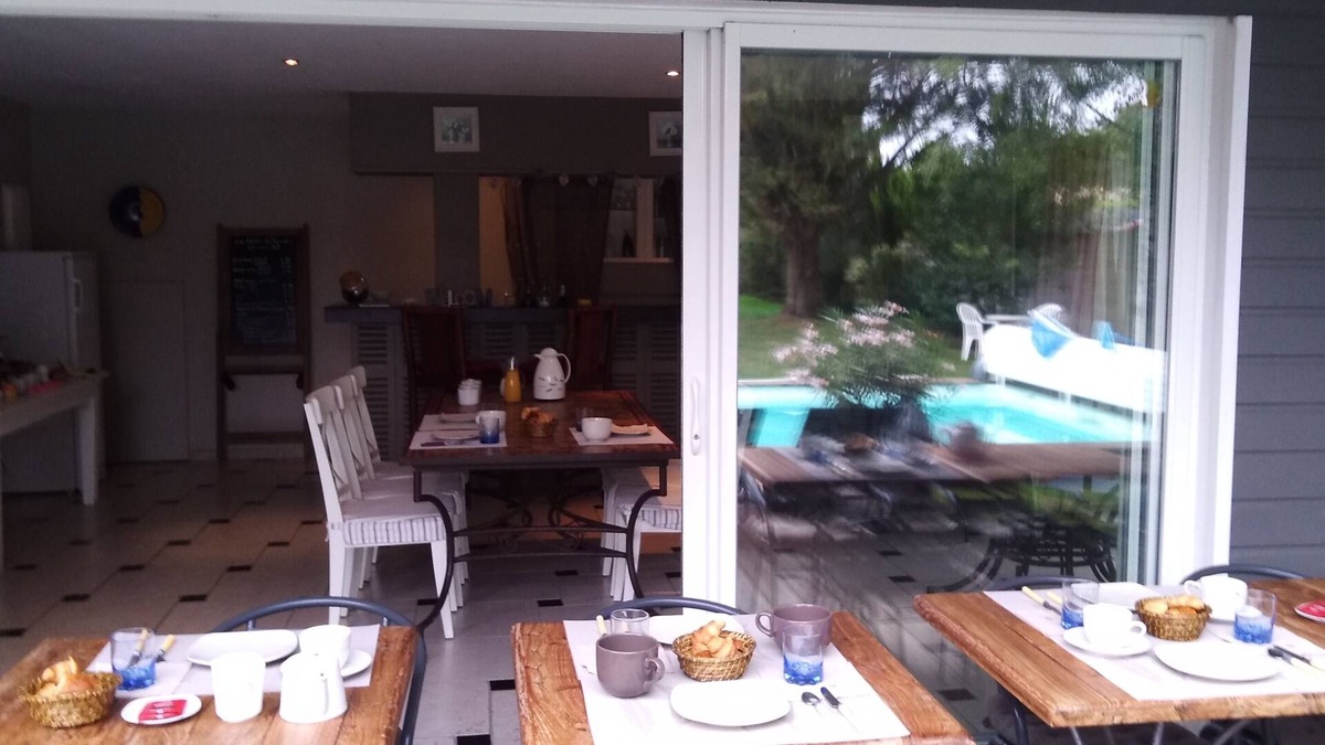 Aunis Sud Bed & Breakfast | Les Hôtes du Paradis