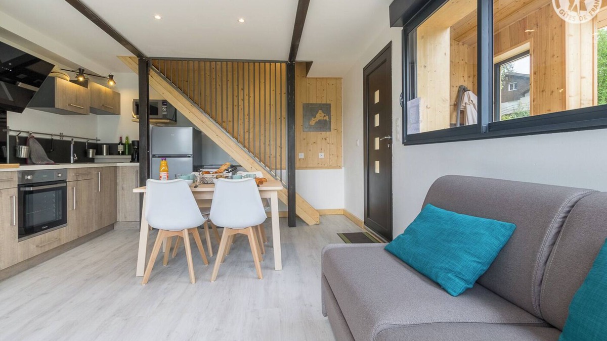 Saint-Alban-de-Montbel House | LES Hamacs DU LAC - St-alban-de-montbel