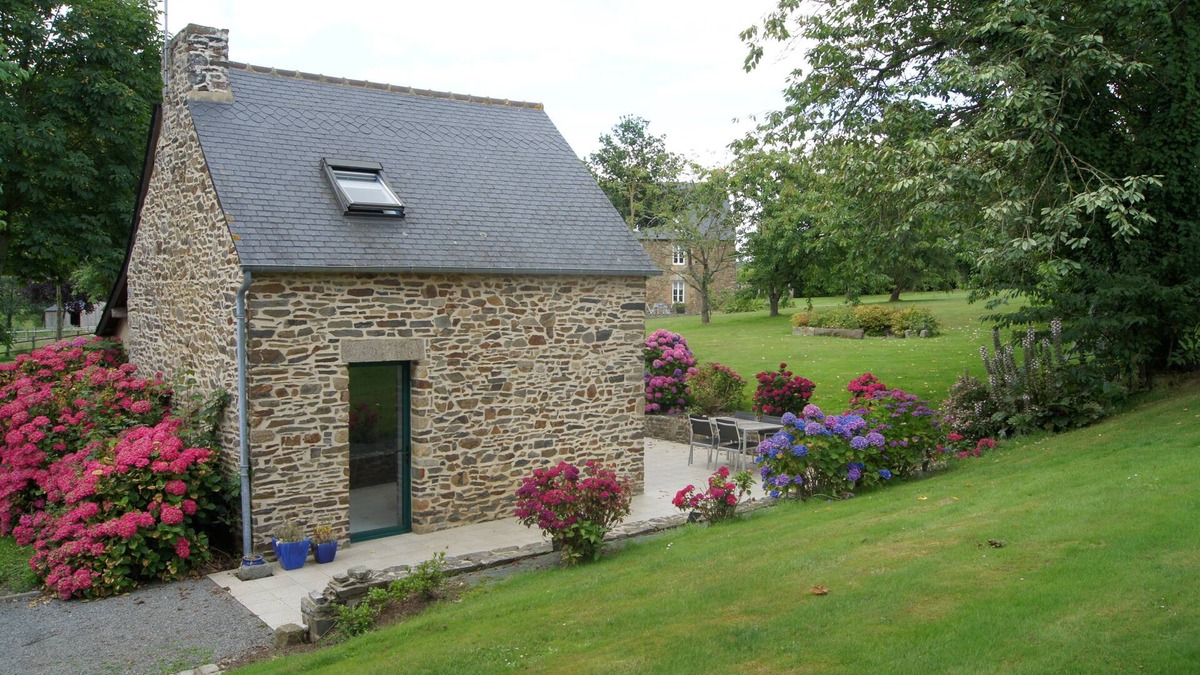 Baguer-Pican House | Les Hirondelles