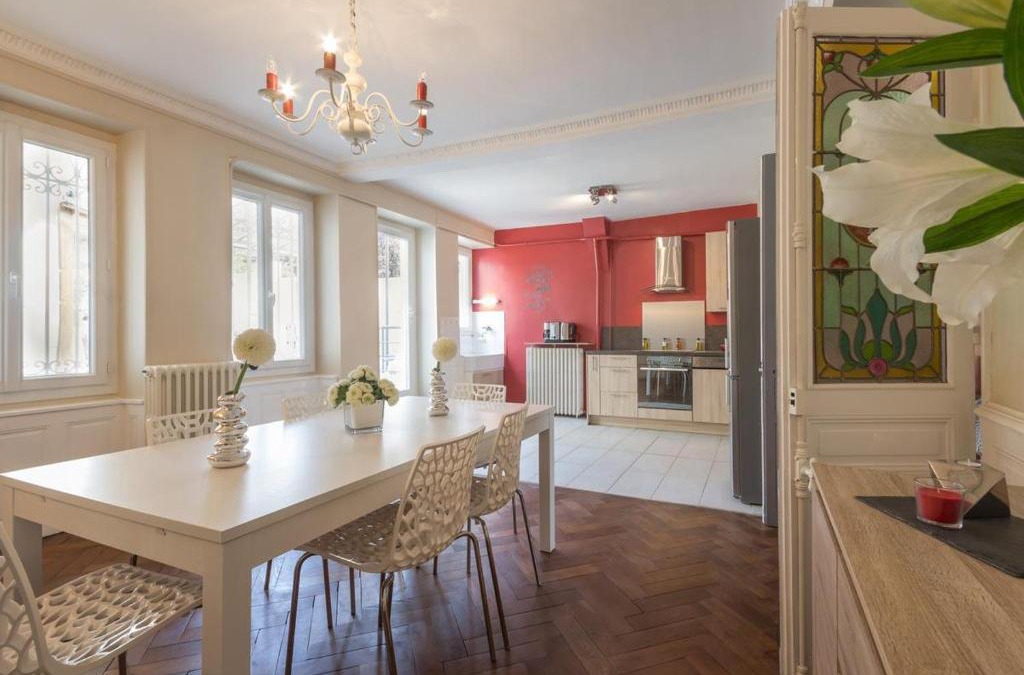 Nolay House | Les Hortensias