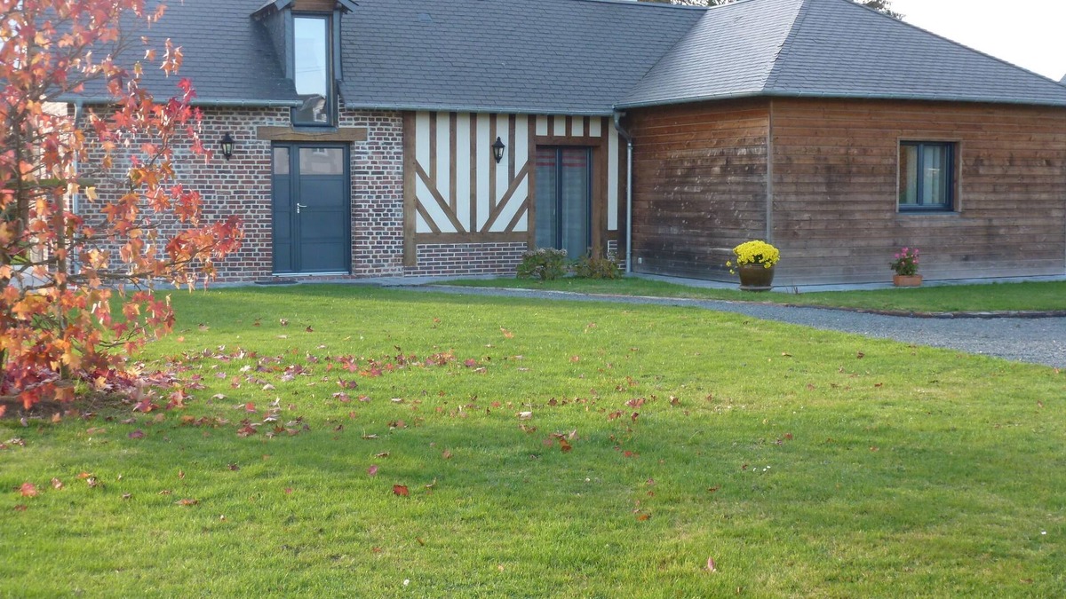 Ablon Cottage | Les Hydrangéas Gite 3 étoiles 2 chambres 4 pers,. Wifi Fiber. near Honfleur.