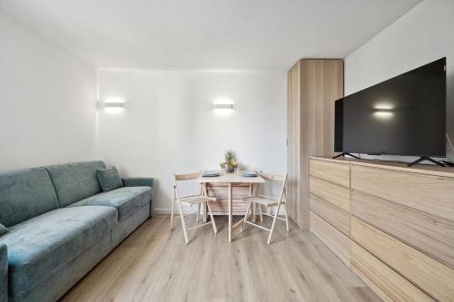 La Celle-sous-Gouzon Apartment | LES JARDINS DU CAP - Piscine - Bord de Mer - Climatisation