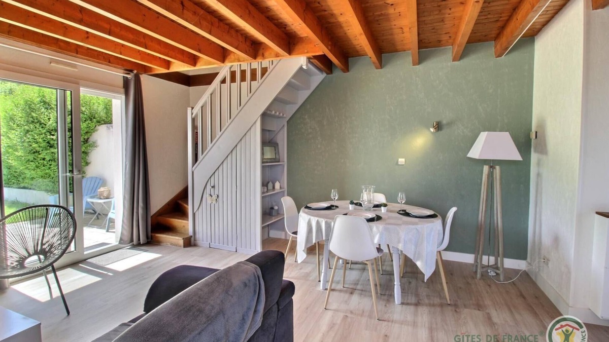 Saint-Quay-Perros House | Les Jonquilles - ST Quay Perros