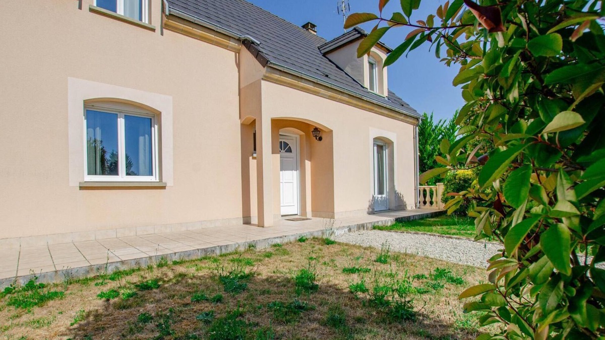 Saint-Julien-les-Villas House | Les Lys - SAINT JULIEN LES VILLAS