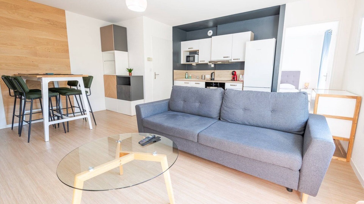 Old Town Apartment | Les Provinciales