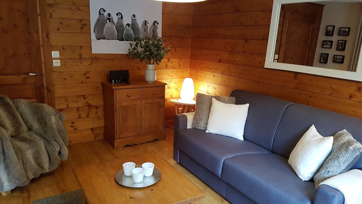 Les Contamines-Montjoie Apartment | "Les Sapins 1" Beautiful apartment in a renovated farmhouse