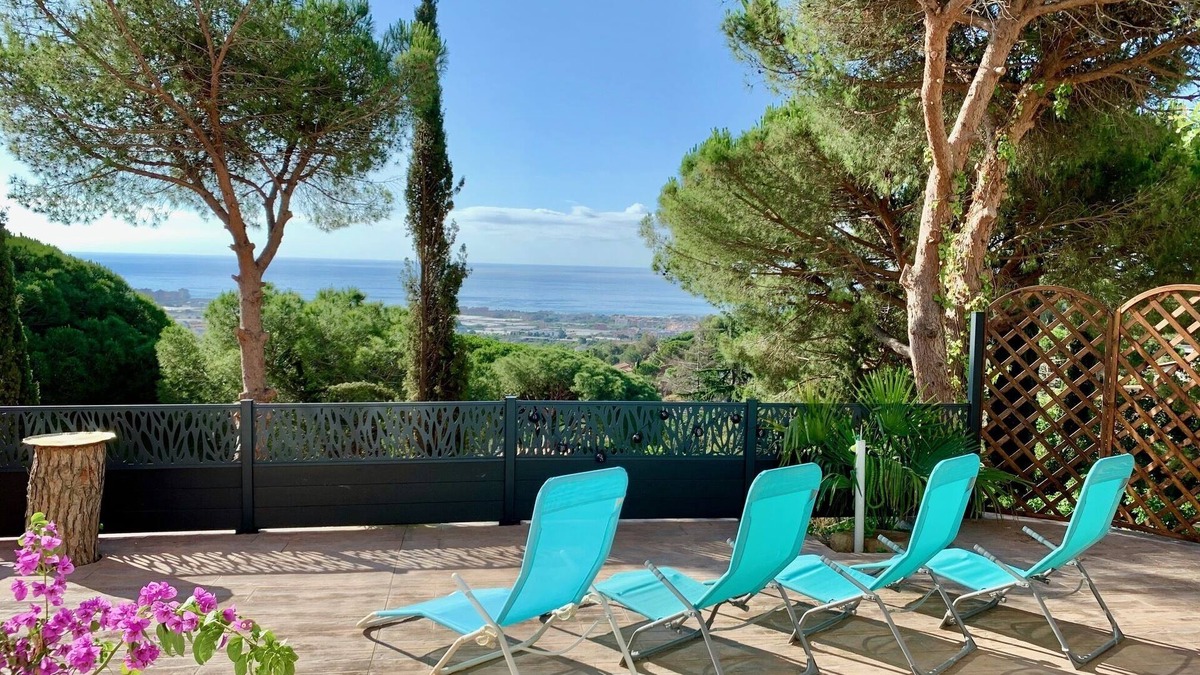 Premia de Dalt House | Les Terrasses de la Cisa, 20kms from Barcelona, in Premià de Dalt