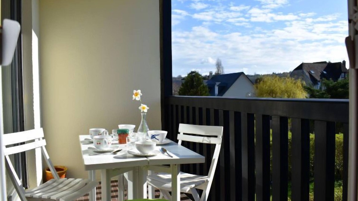 Tourgeville Apartment | Les Terrasses de Tourgeville by Interhome