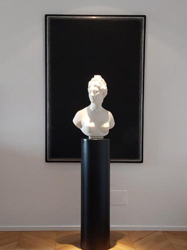 Tuscania Apartment | LESS IS MORE