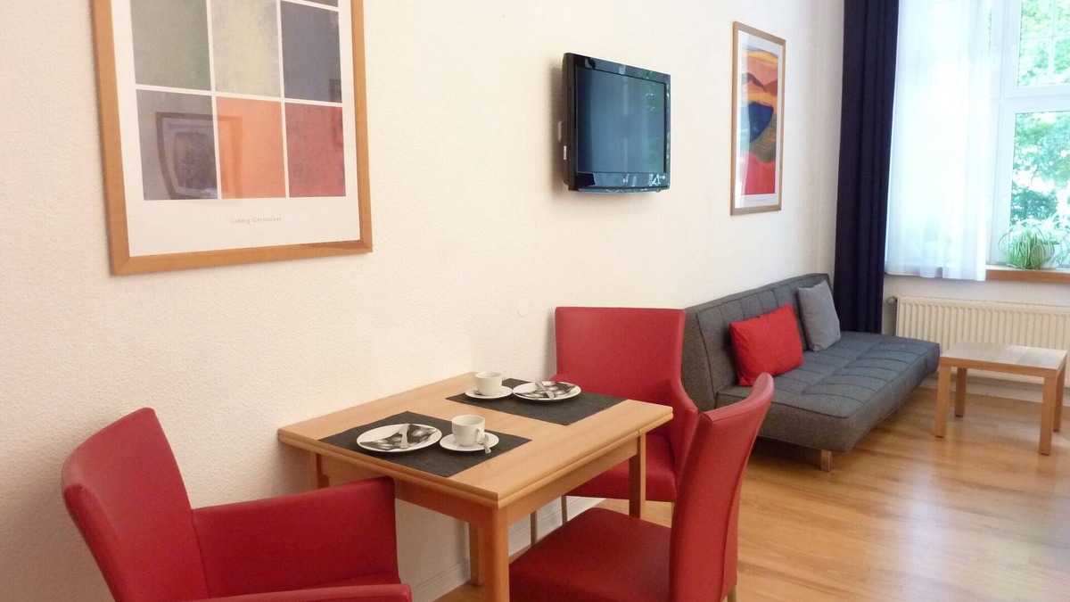 Oberbilk Apartment | Lessing apartment central and quiet in Düsseldorf for 1 to 3 people