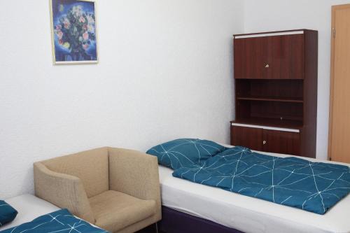 Bad Duerrenberg Apartment | Leuna - Mechanicsville