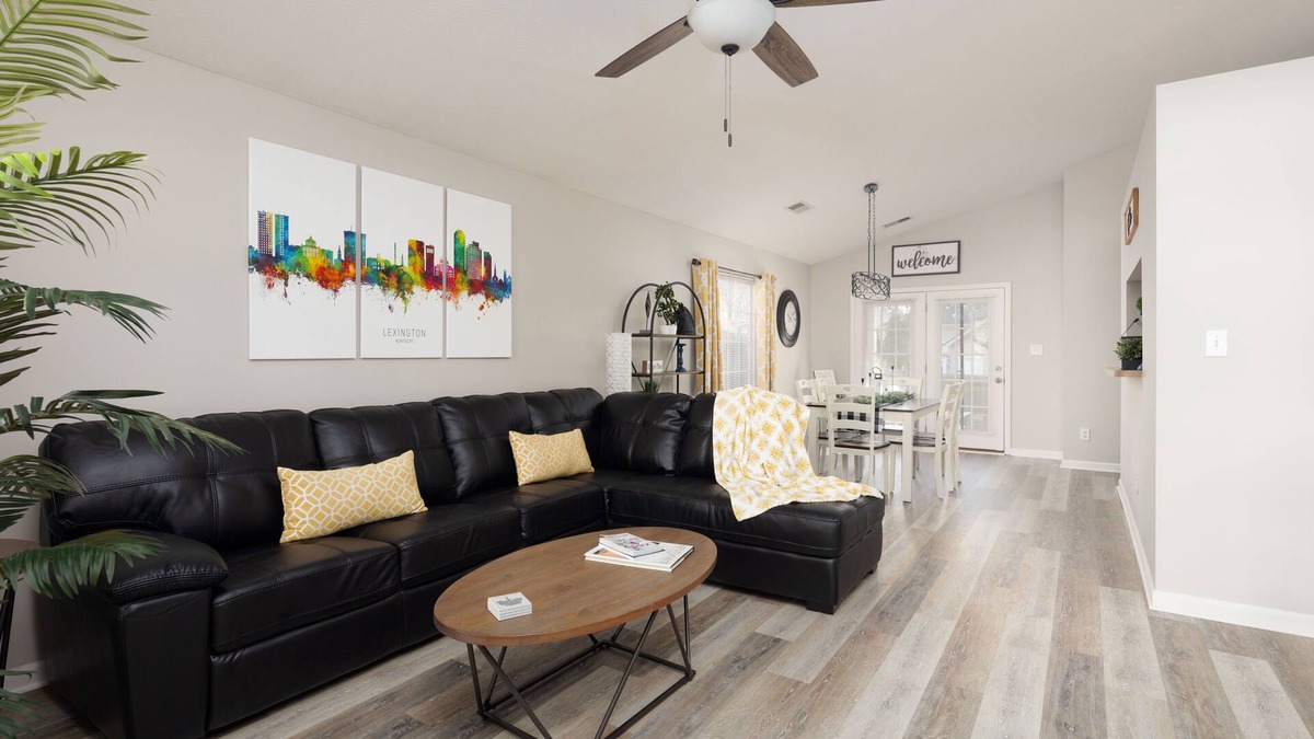 Lexington House | Lexington Cutie! Entire house close to UK, hospitals, and Keeneland