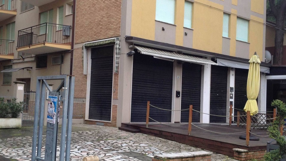 Lido degli Estensi Condo | LIDO DEGLI ESTENSI CIN IT038006C2LL7HYITL