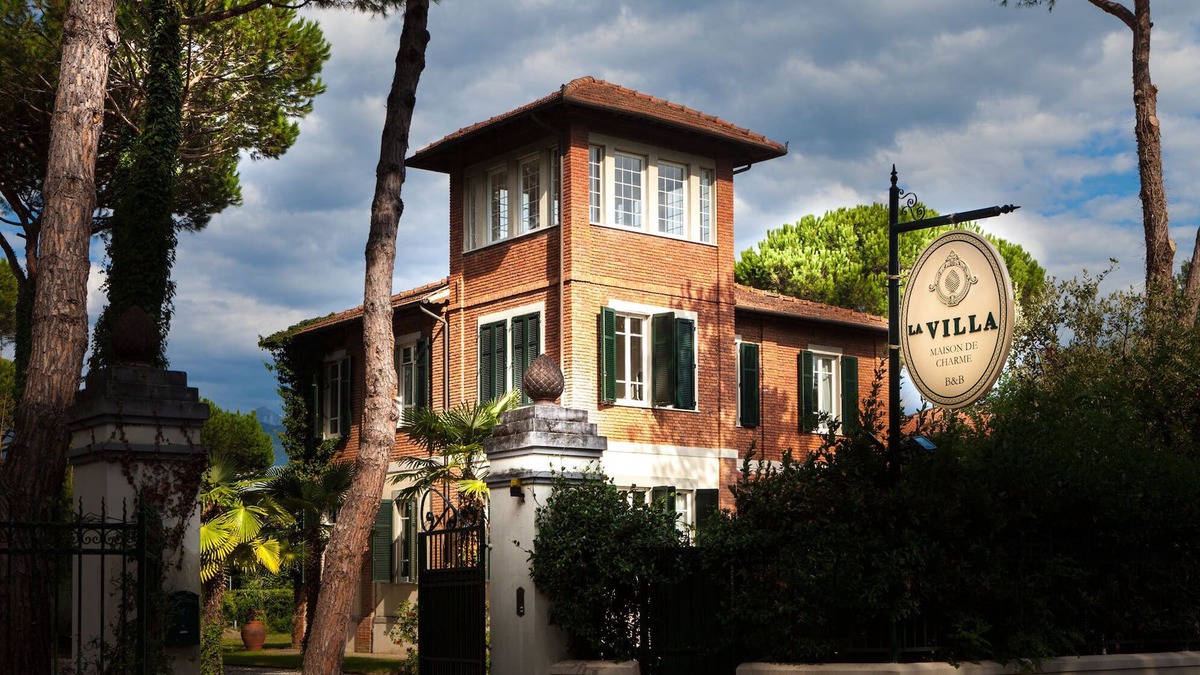 Ronchi Villa | Liberty villa on the sea