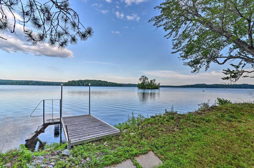 Winthrop House | Life on the Lake with Private Dock and Fire Pit!