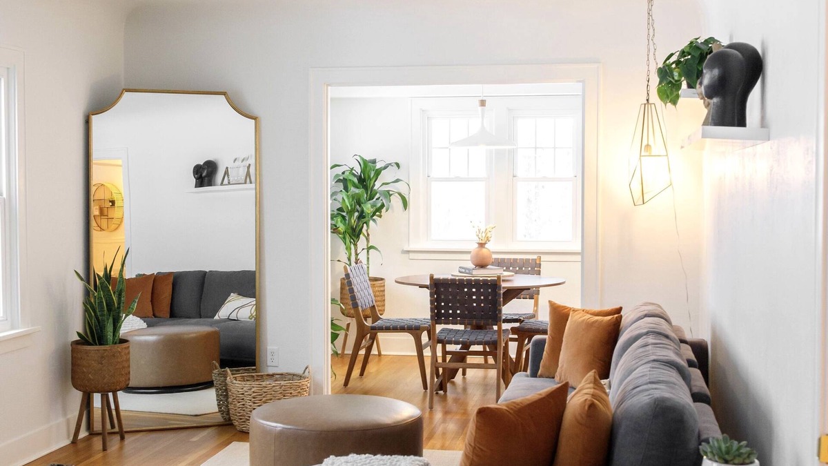 Manito House | Light and Bright Manito Park Bungalow