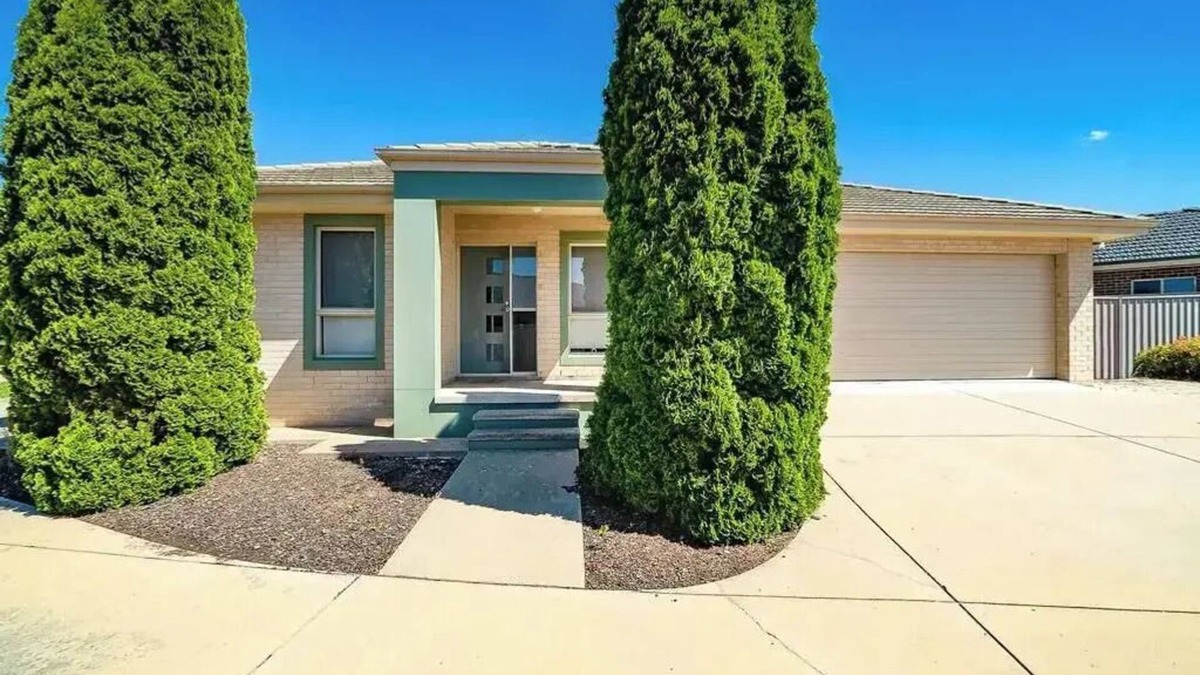 Bourkelands Apartment | Light & Bright Homely Villa