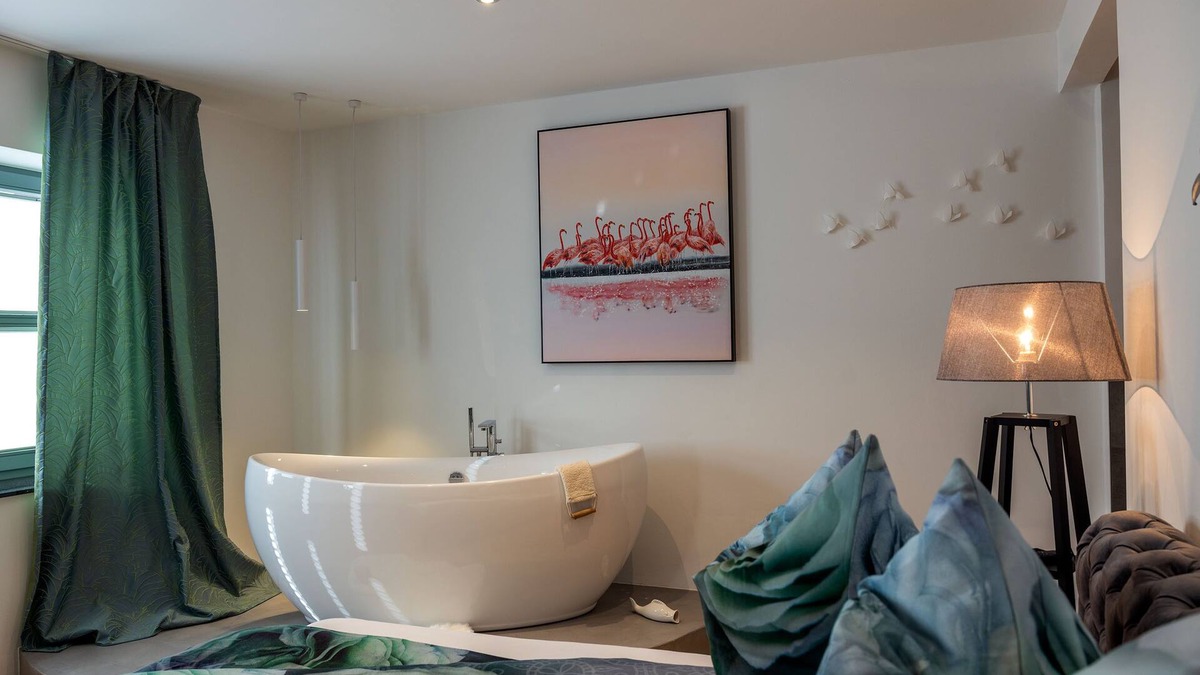 Guetersloh Apartment | Light-flooded design - Apartment Gütersloh - 90 sqm