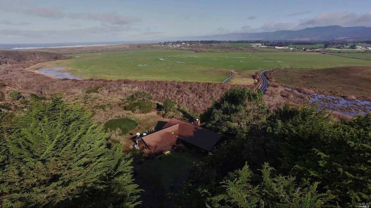 Point Arena House | Lighthouse Ranch with Expansive Ocean and Pasture Views
