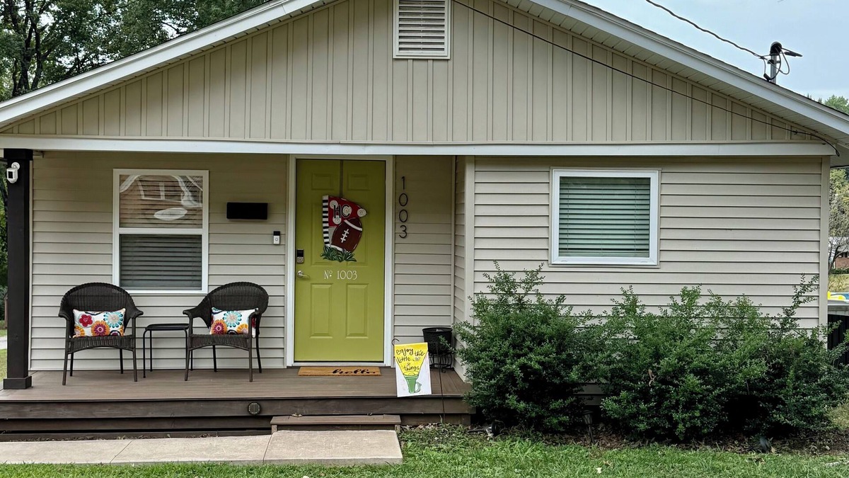 Paris House | Lil Gem - near Bethel and HCMC