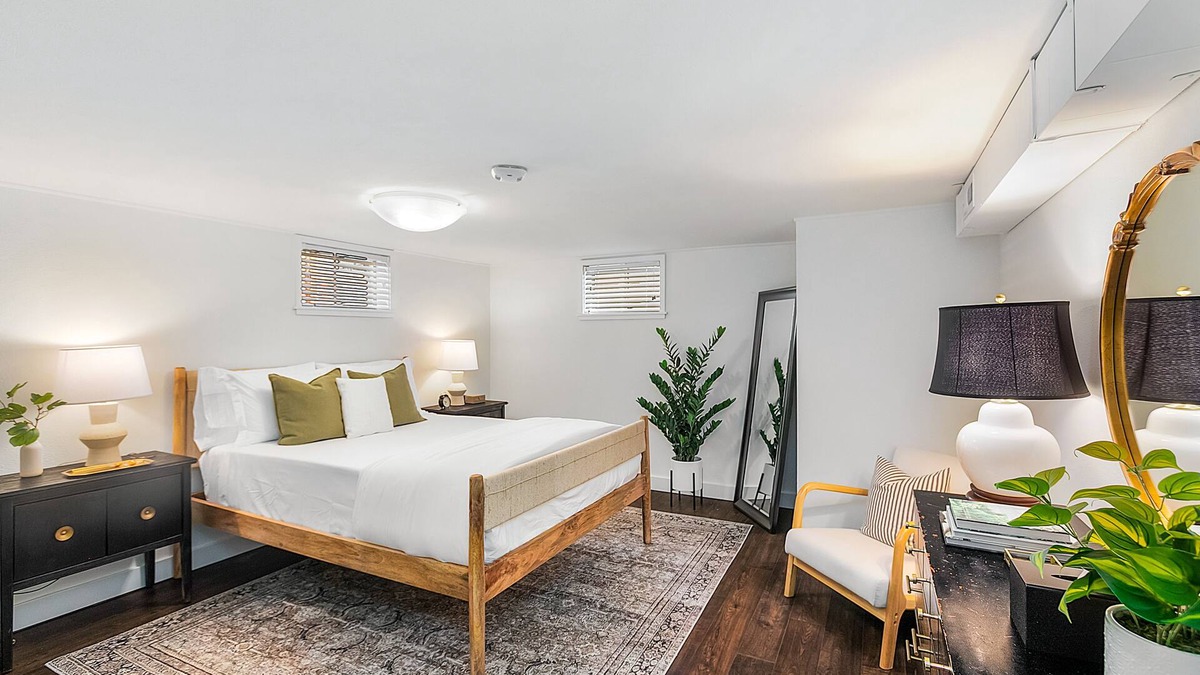 Ravenna Apartment | Lilac in Law