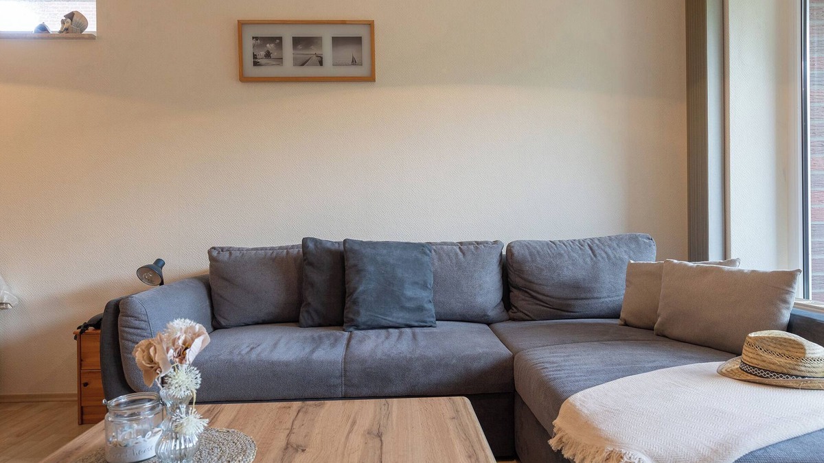 Wremen Apartment | Lili Marleen 5-06, cozy and with balcony.