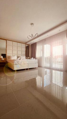 Nea Peramos Apartment | Lili's & Maxi's Apartments