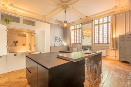 Les Sarts Apartment | Lille Centre - Grand Studio atypique !