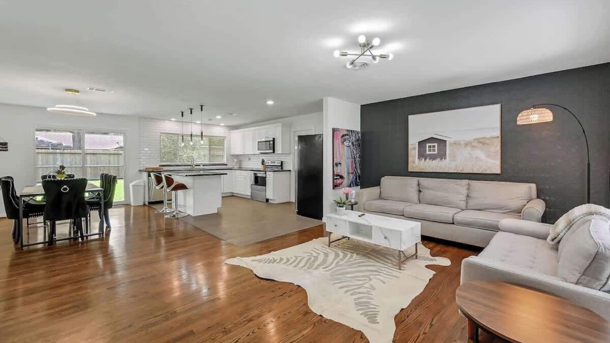 Houston House | Lilly’s Maison #4 Sum